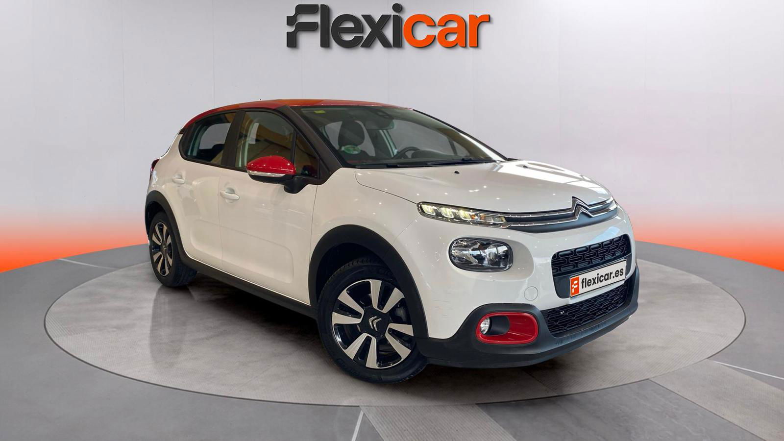 https://cdn-flexicar.caraffinity.it/public_appraisal_images_pro/images/stock/205024/tv5liumM1O__WhatsApp Image 2025-10-07 at 17.07.18 (2).jpeg?format=jpeg